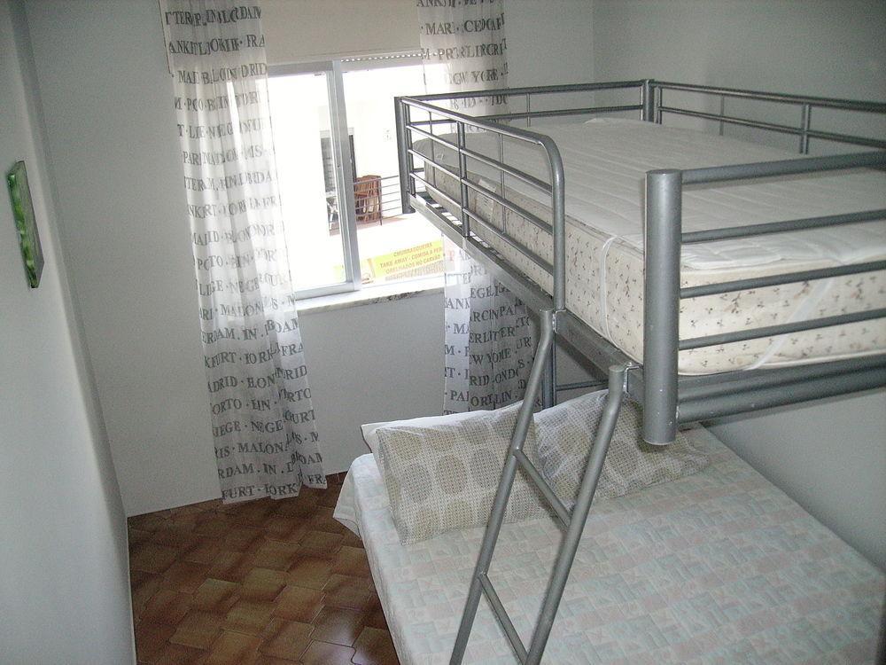 拉哥斯 Sunny House旅舍 外观 照片